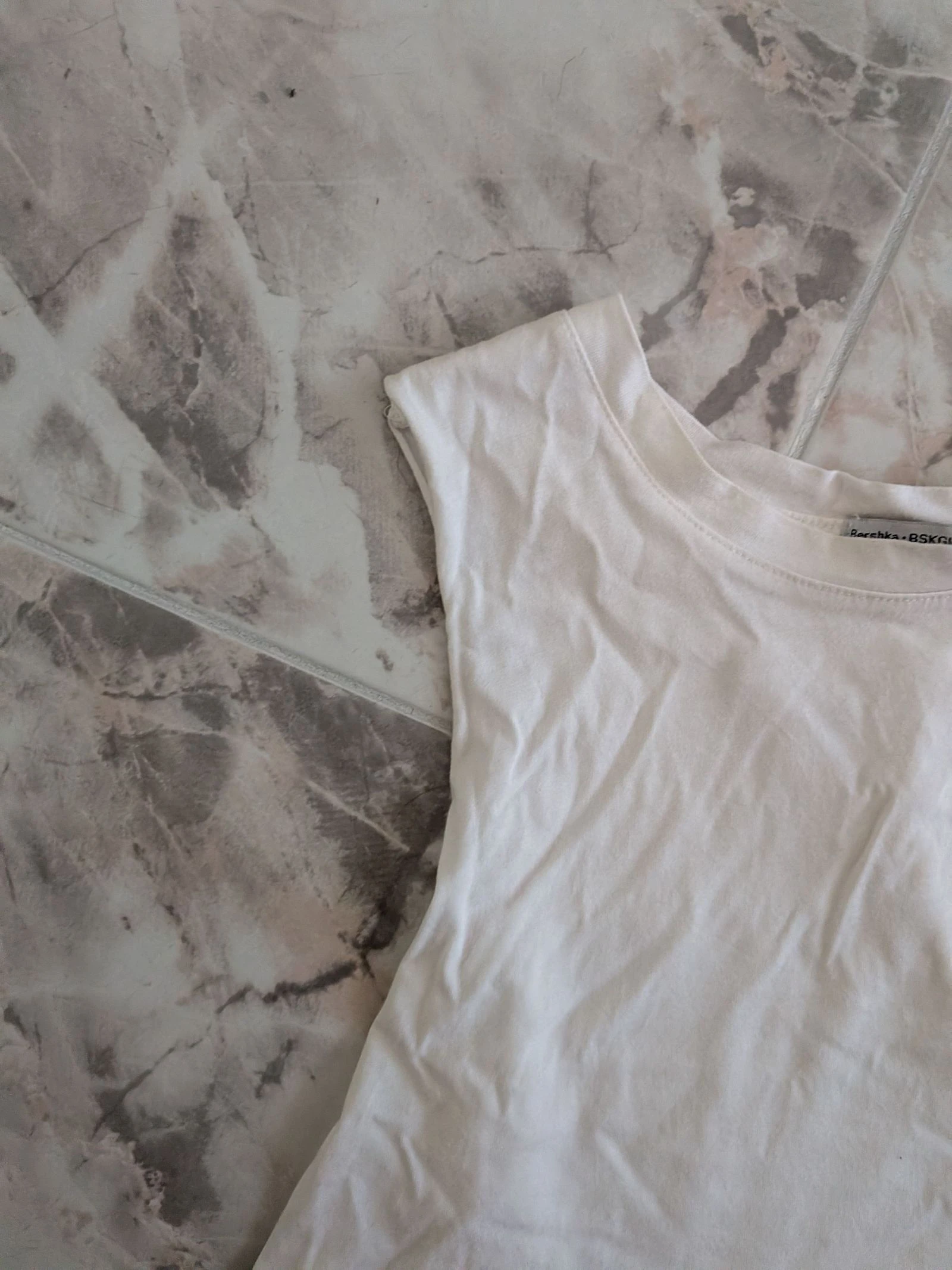 Camiseta sin mangas blanca – photo 3